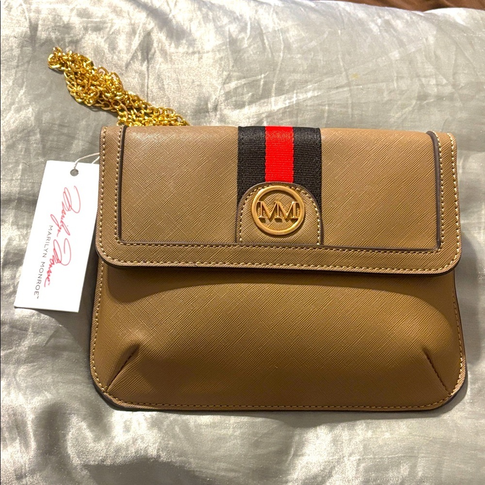 Marilyn Monroe Elegant Tan Shoulder Bag and Belt Bag with Gold Chain new